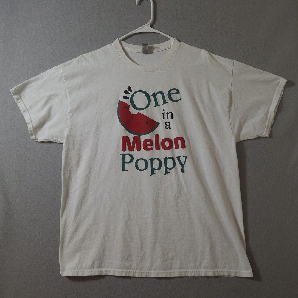 Graphic T Shirt One In A Melon Poppy Extra Large Uni Sex Gilda Tag